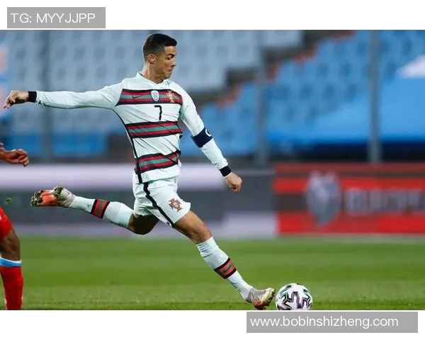 顿克奎与卡昂激战在即球迷期待精彩对决与精彩进球时刻 顿克奎与卡昂激战在即球迷期待精彩对决与精彩进球时刻