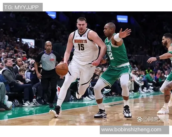 南海鲨鱼与惠灵顿圣徒的激烈对决揭示了球队实力与战术的较量